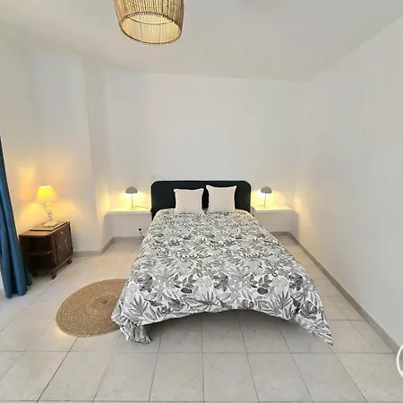 Grand Avec Parking, Animaux Ok - 10 Pers. - Fr-1-616-596 *